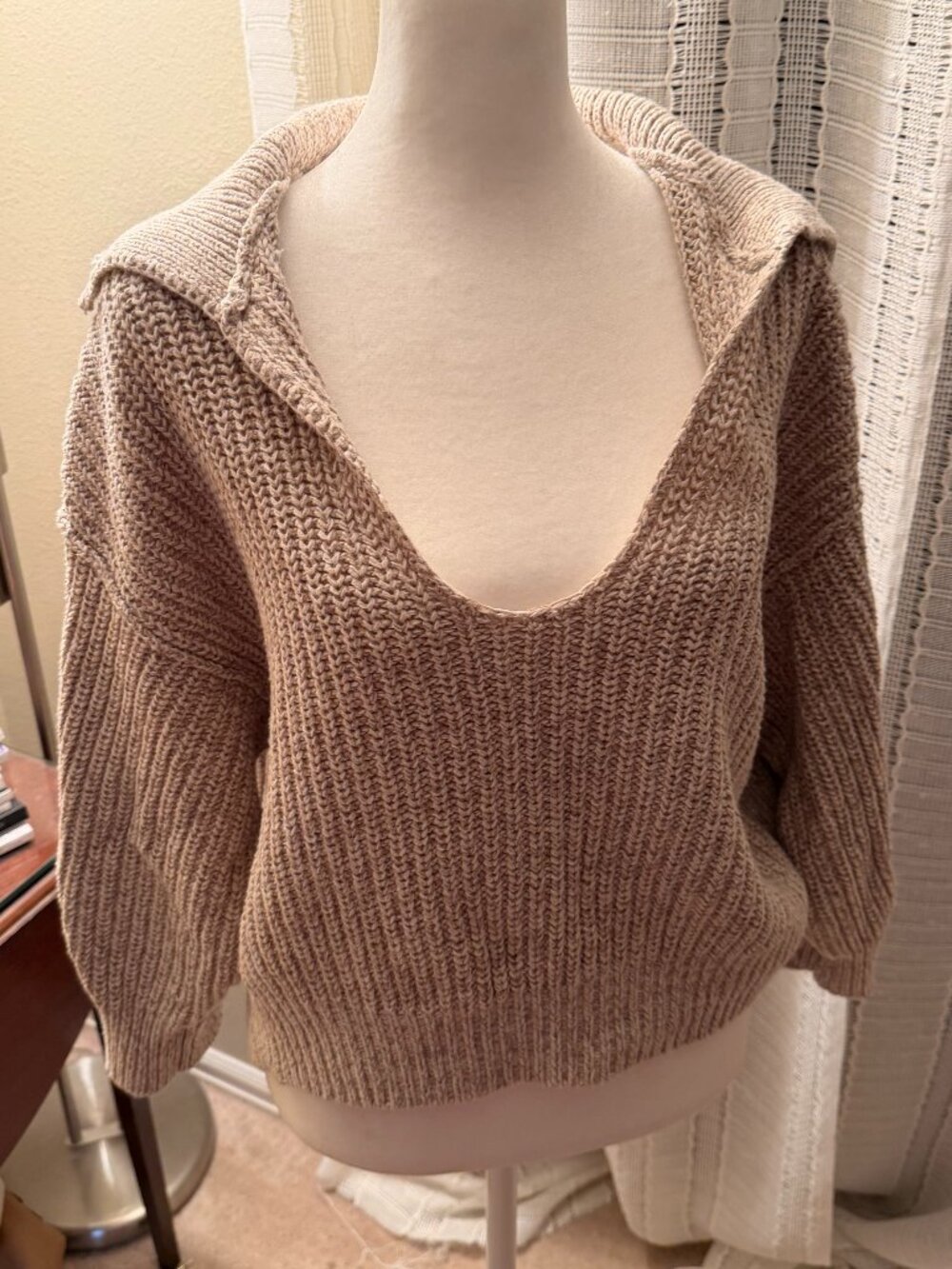 Free People Love This City Knit Sweater Cropped Collared V-neck Beige Medium